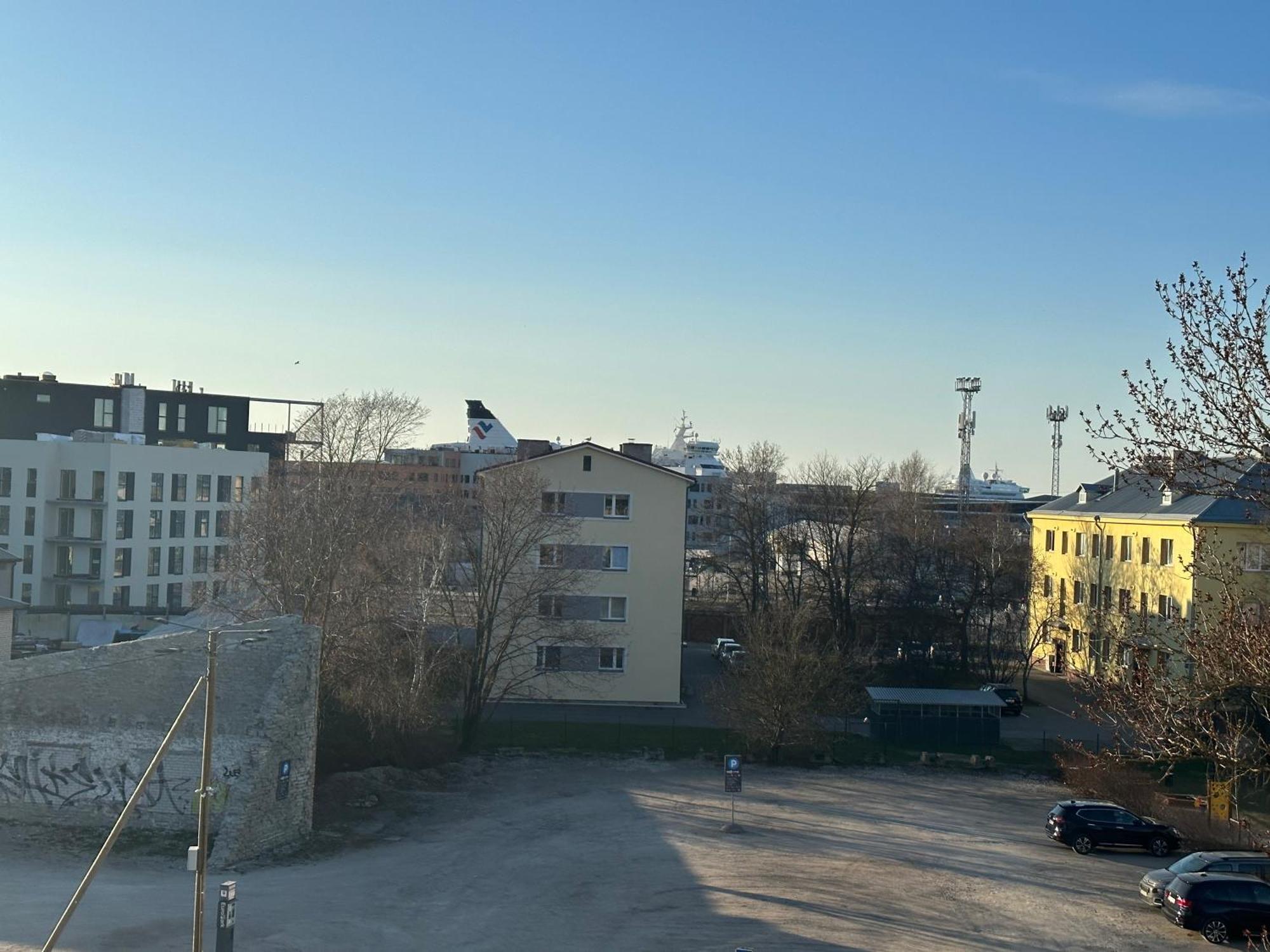 Room Near City Center Harbour Tallinn Exterior photo
